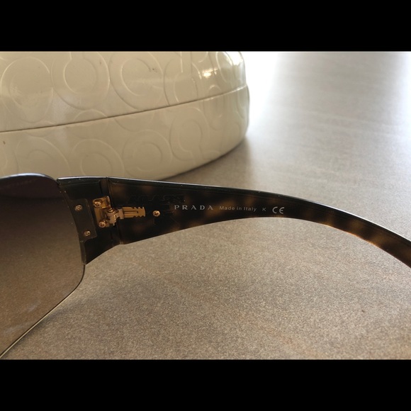 Prada Glasses - Picture 4 of 5